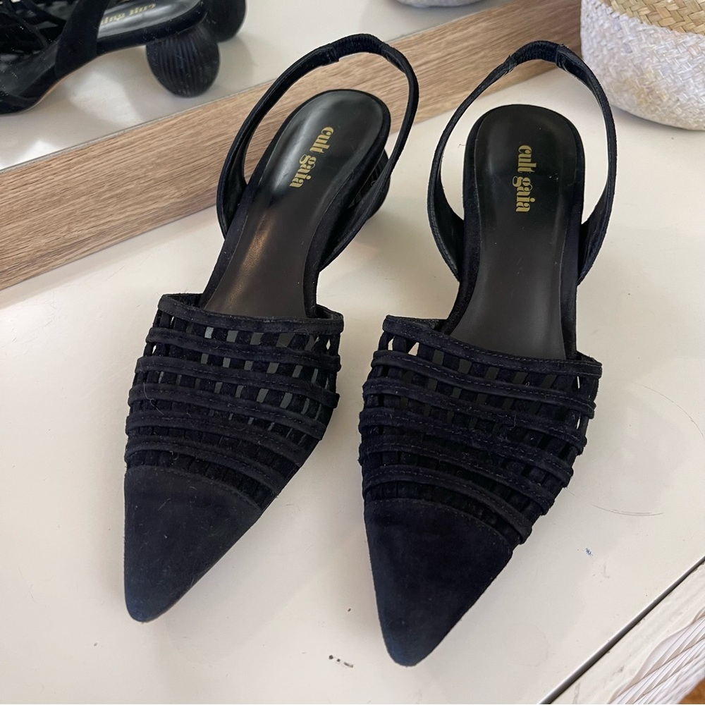Cult Gaia Keri Black Pointed Toe Slingback Ball Heel Suede Pumps - Picture 3 of 11